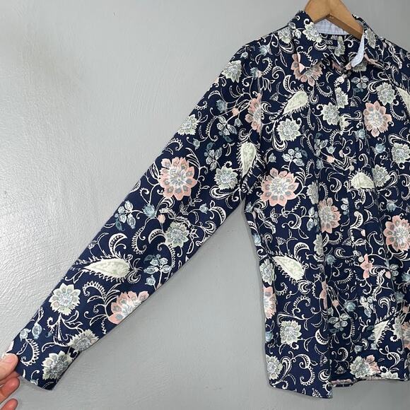 Chaps Button Up Shirt Size Medium Navy No Iron Cotton Career Contrast Cuffs - Picture 2 of 13